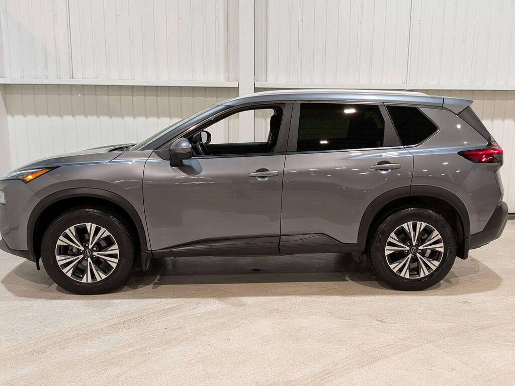 2023 Nissan Rogue AWD SV Moonroof Grey Val-David - photo #2