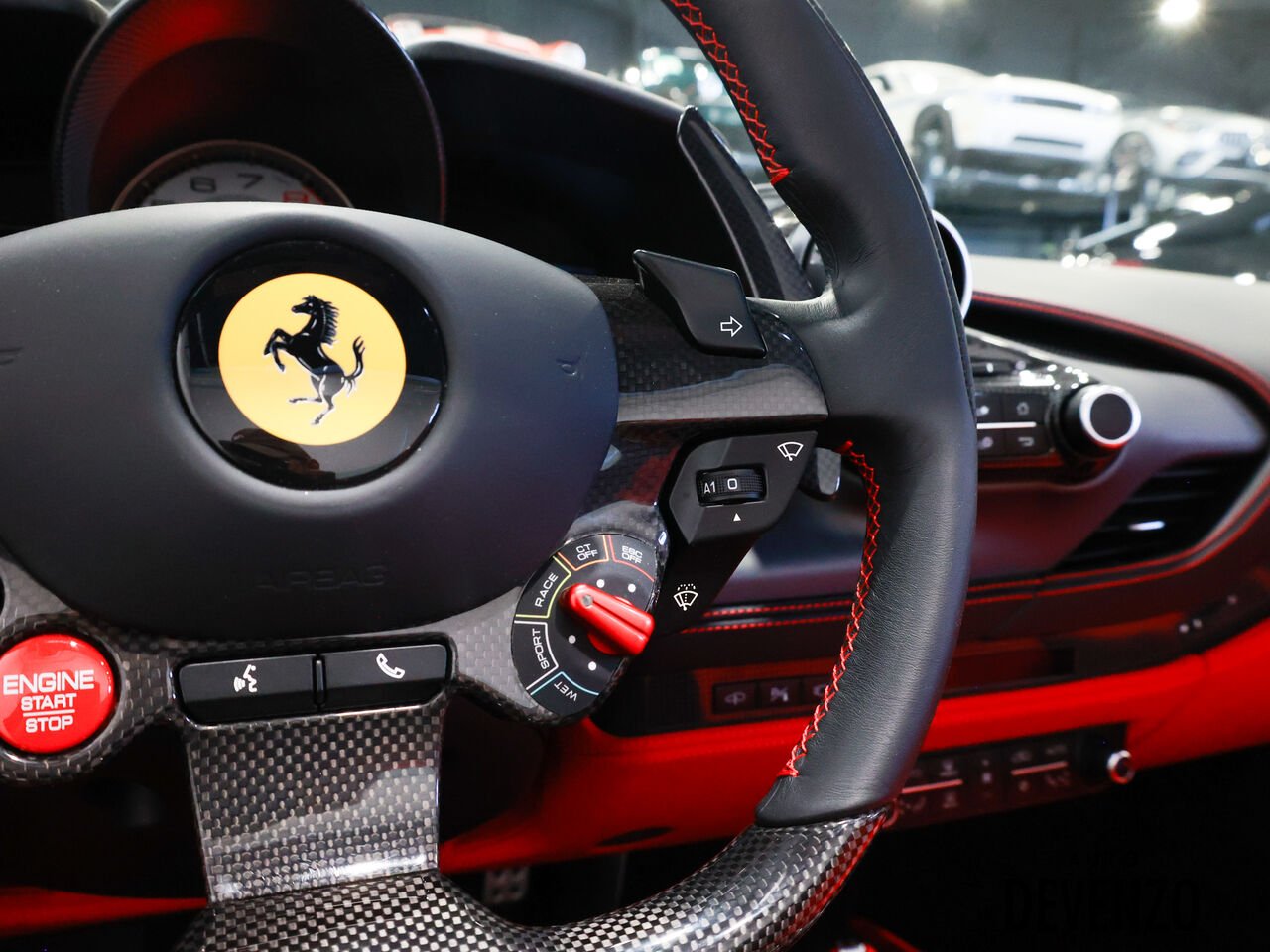 Ferrari F8 Spider 2023 Blanc Saint-Eustache - photo #13