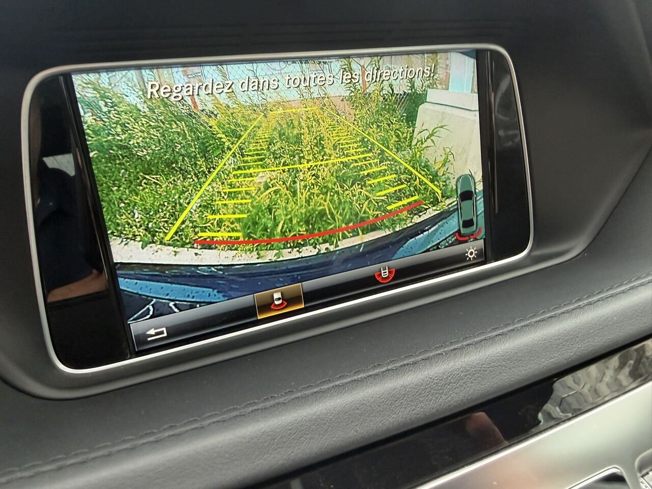 2016 Mercedes-Benz Classe-E E 400 4MATIC Blue Laval - photo #29