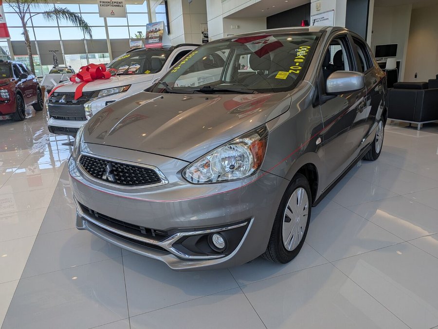 Mitsubishi Mirage SE 2020 Gris