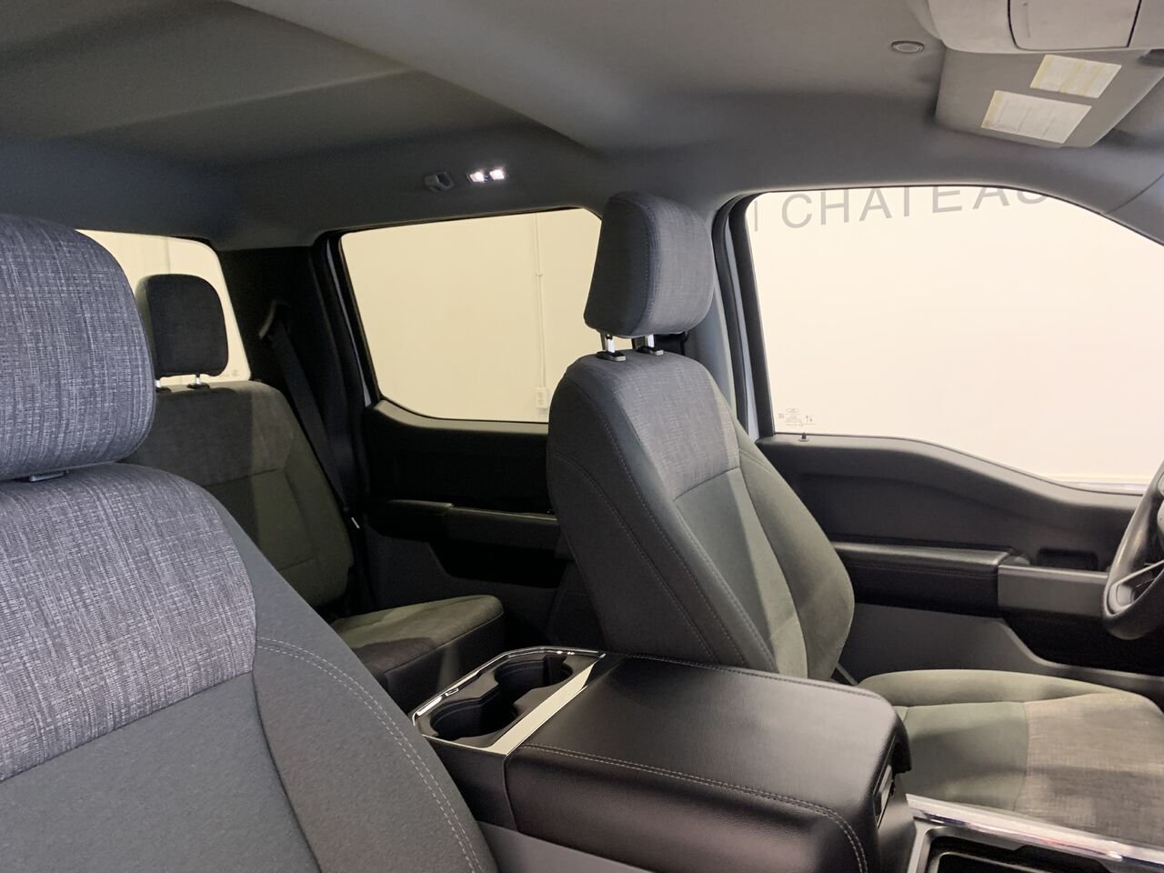 2024 Ford Super Duty F-250 SRW XLT White Châteauguay - photo #23