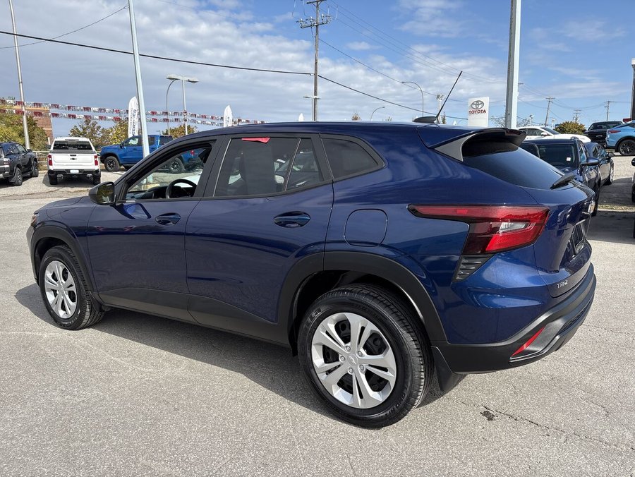 CHEVROLET TRAX LS 2024 2024 Bleu