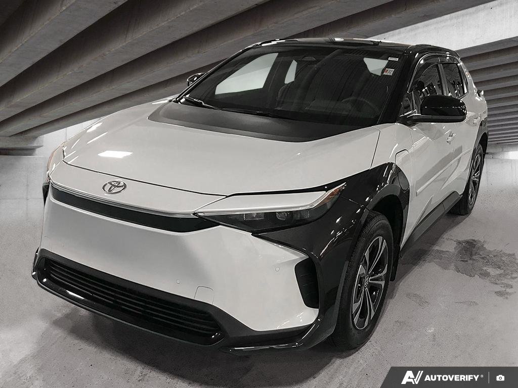 2025 Toyota bZ4X S2501170 | XLE White Edmonton - photo #0