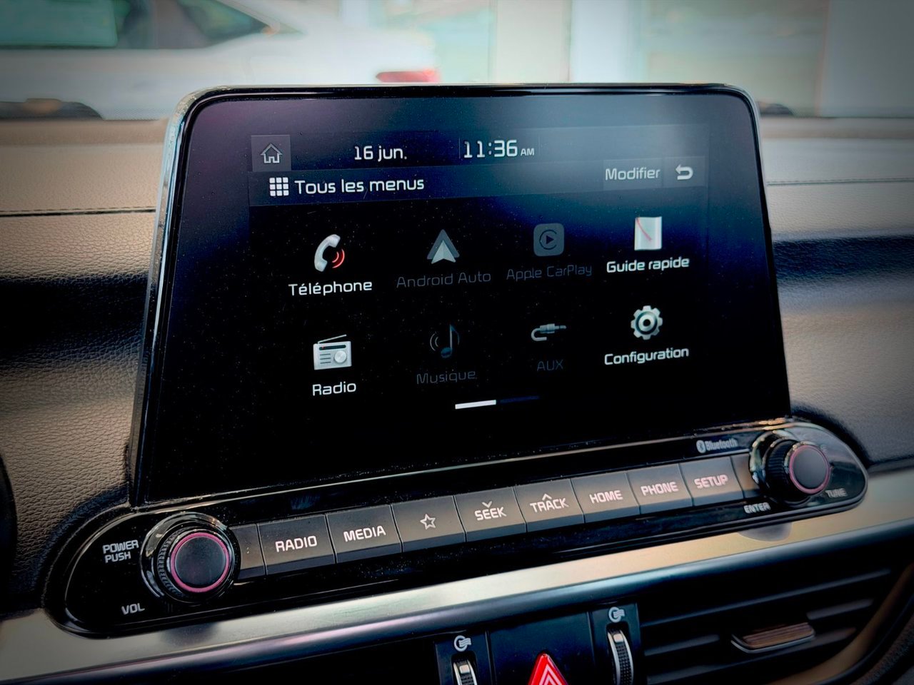 2020 Kia Forte White Notre-Dame-des-Prairies - photo #24