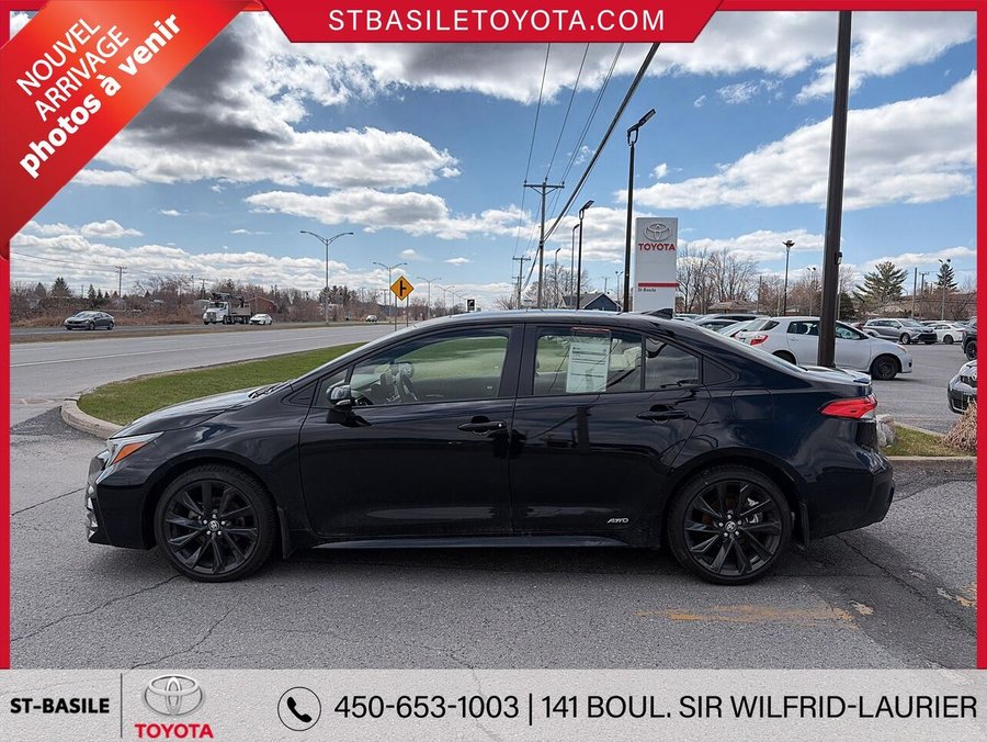 2025 TOYOTA Corolla Hybrid 2025 Black