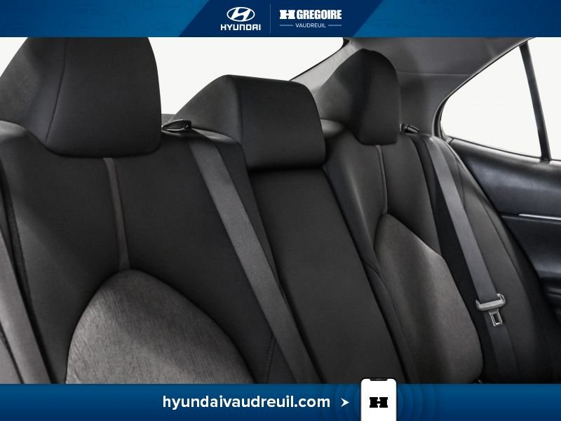 2020 Toyota Camry Grey Laval - photo #31