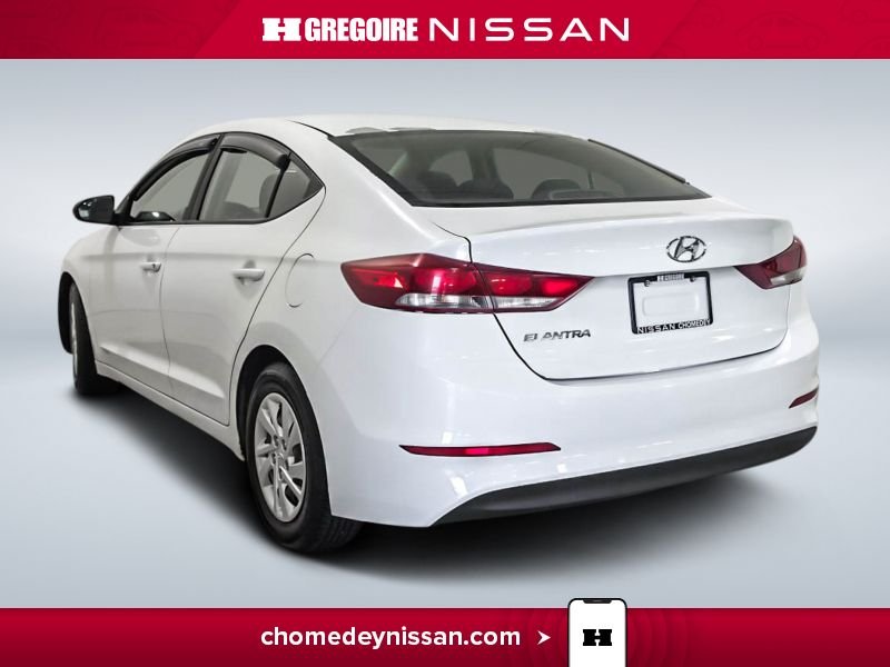 2017 Hyundai Elantra White Saint-Eustache - photo #5