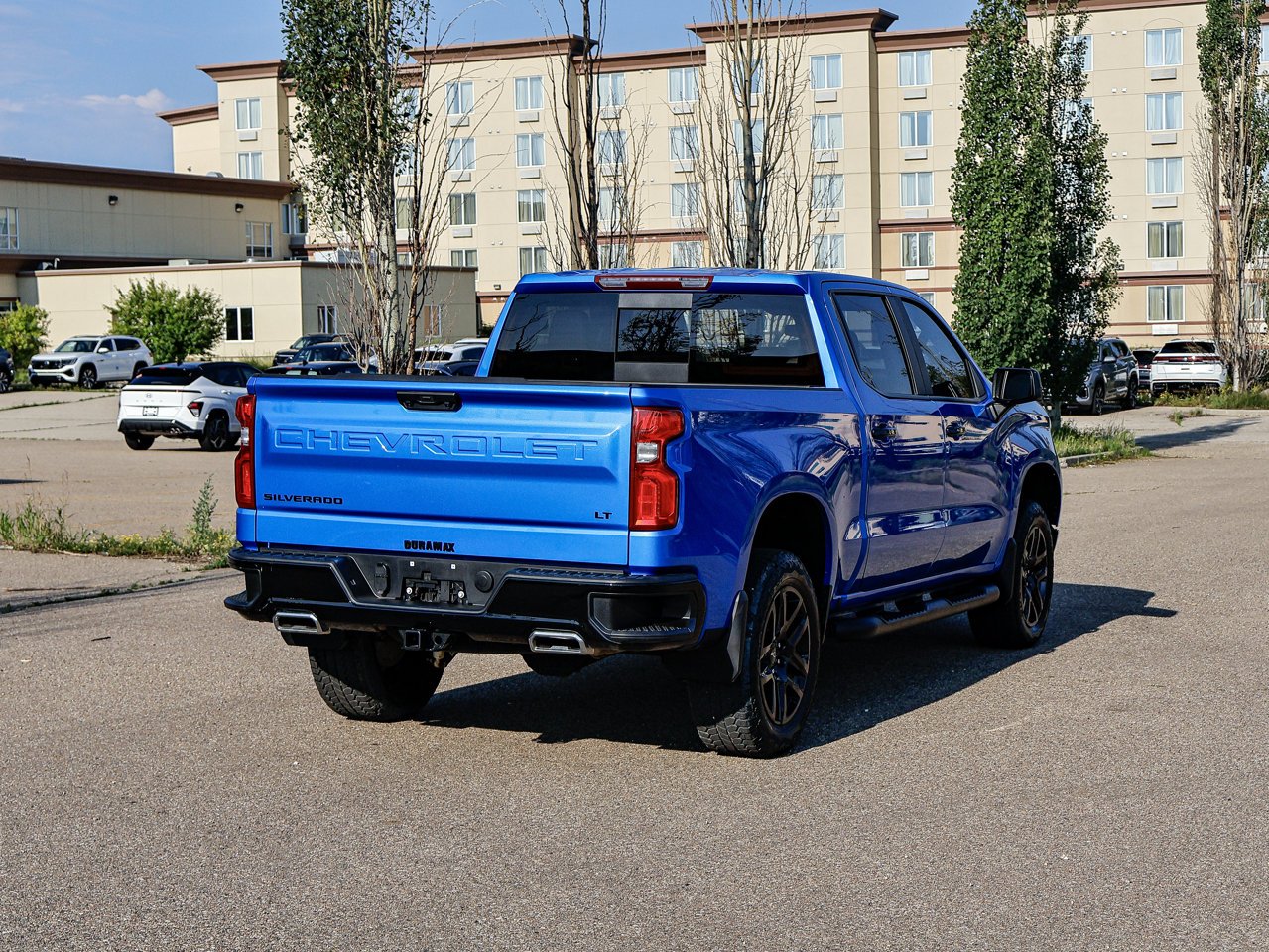 2025 Chevrolet Silverado 1500 4WD Crew Cab 147 LT Trail Boss Blue Sherwood Park - photo #12