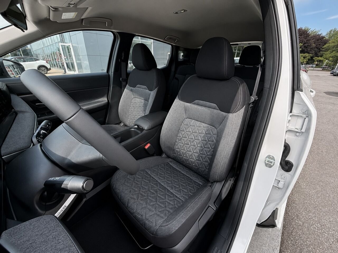 2026 NISSAN Kicks KICKS SV Aspen White TriCoat Châteauguay - photo #10