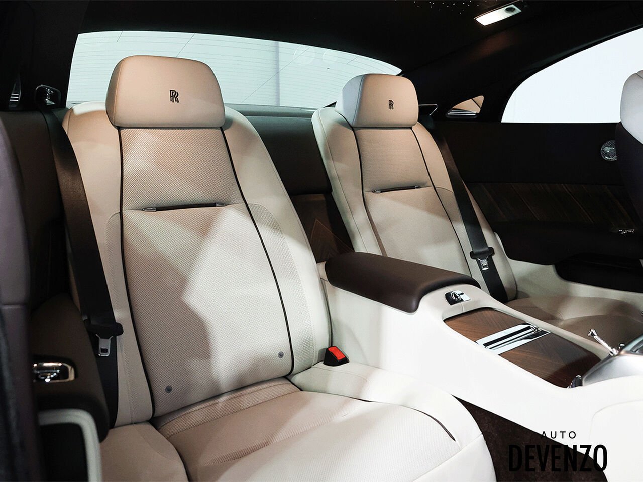 Rolls-Royce Wraith 2020 Blanc Saint-Eustache - photo #9