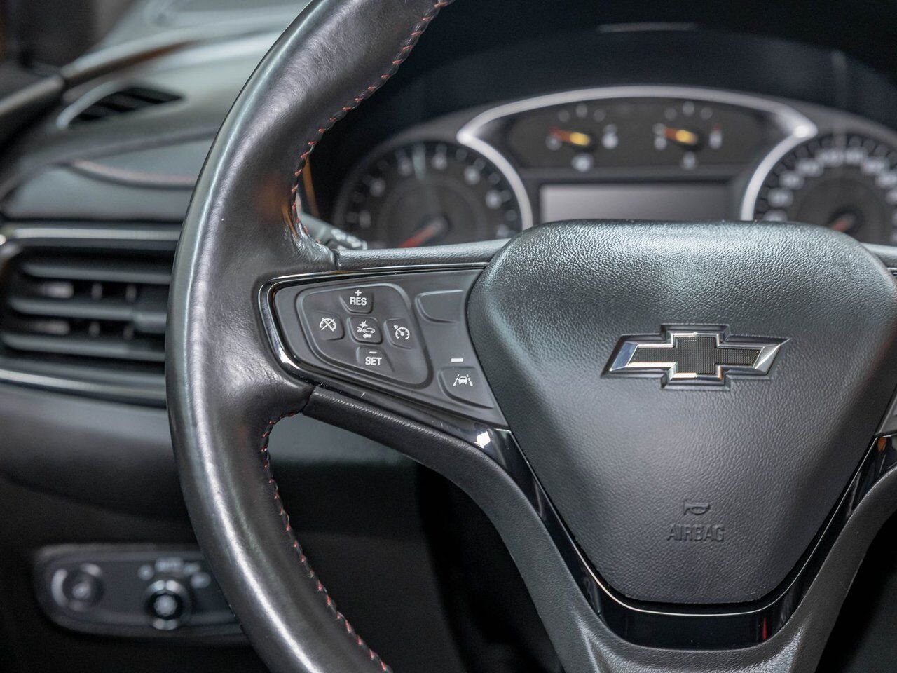 2022 Chevrolet Equinox RS AWD *TOIT* SIÈGES CHAUFF HAYON ELECT CARPLAY Cherry Red Tincoat Saint-Jérôme - photo #14