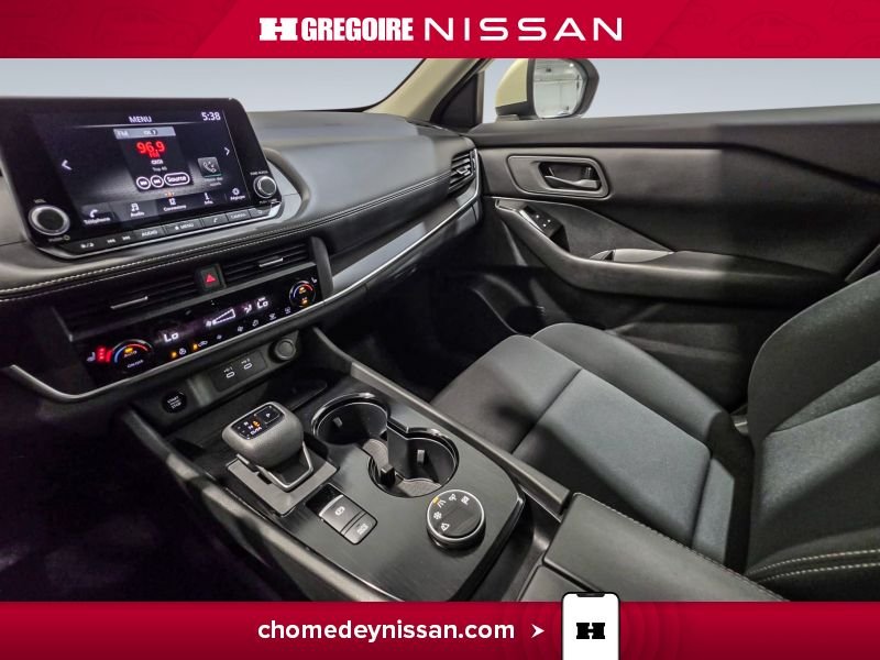 Nissan Rogue CL6902 | S AWD Mag Carplay Bancs Chauffants à partir2.99% 2024 Blanc Laval - photo #18