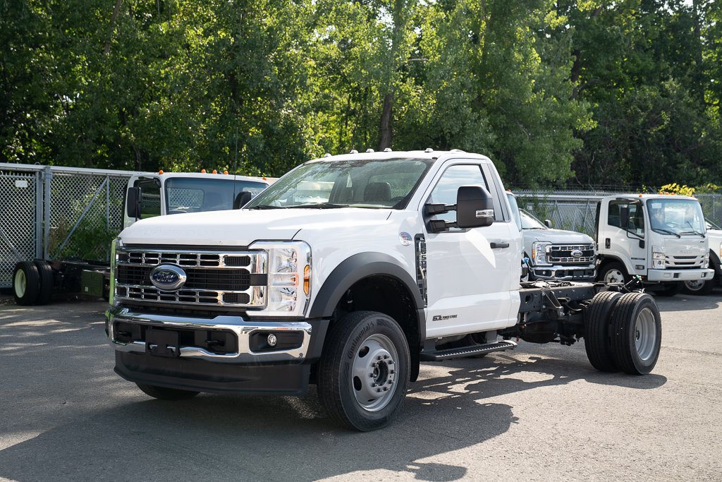 2024 Ford Super Duty F-550 XL 4WD Reg Cab 169" WB White Kirkland - photo #0