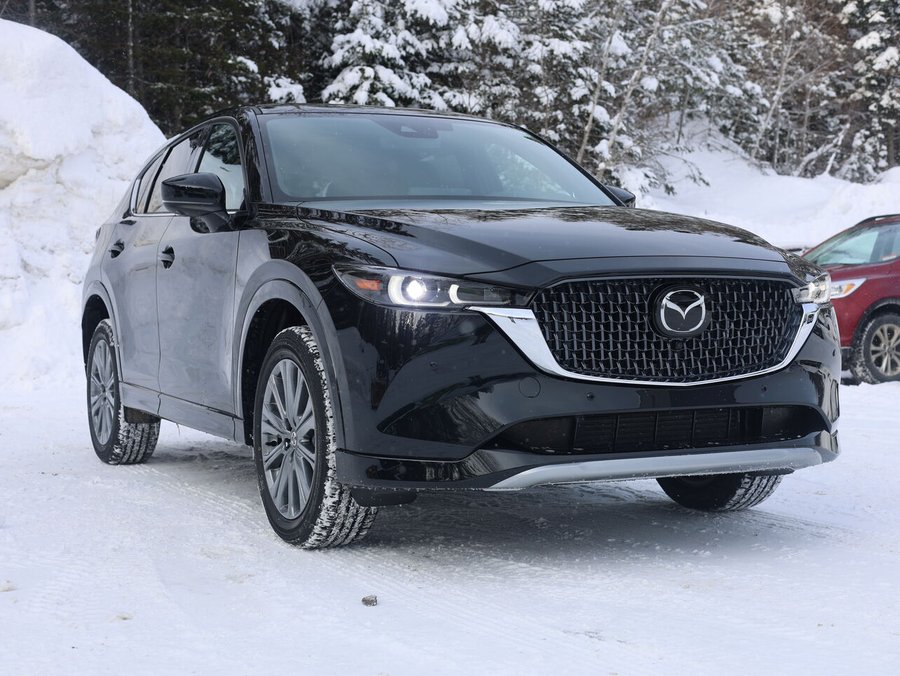 Mazda CX-5 Signature, awd, toit ouvrant, sièges, volant et rétroviseurs chauffants roue 19 pouce 2025 Noir de jais mica