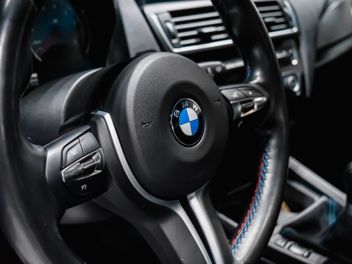 2017 BMW M2 Black Montreal - photo #14