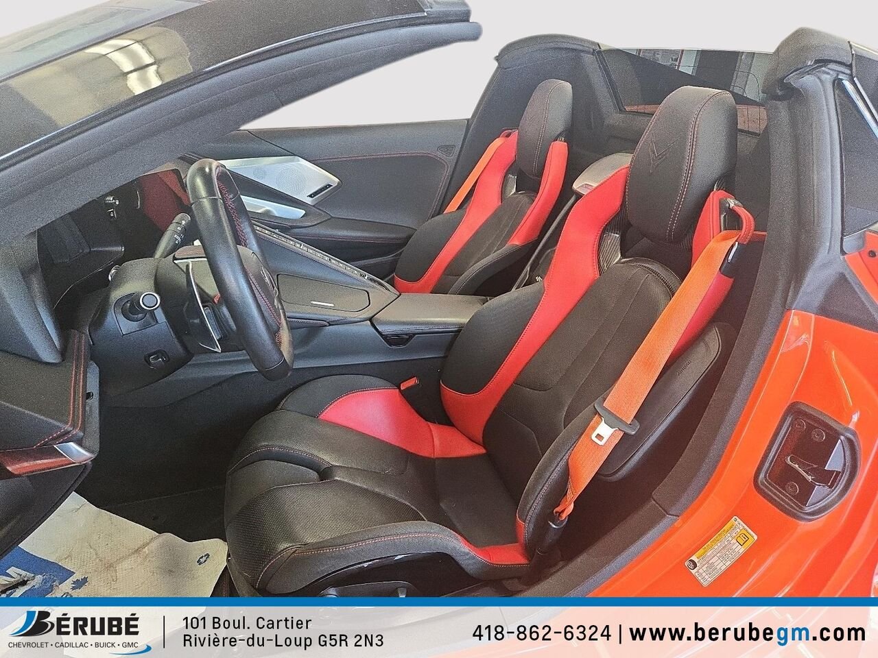 CHEVROLET CORVETTE STINGRAY CABRIOLET Stingray cabriolet 2 portes avec 3LT 2021 Orange Rivière-du-Loup - photo #5