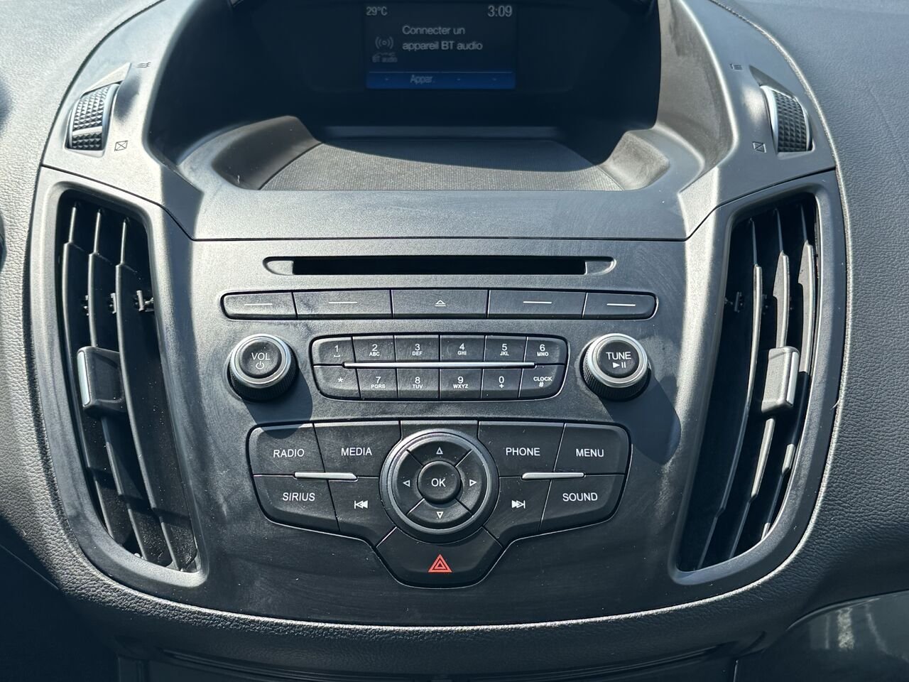 2018 Ford Escape SE AWD Grey Granby - photo #17