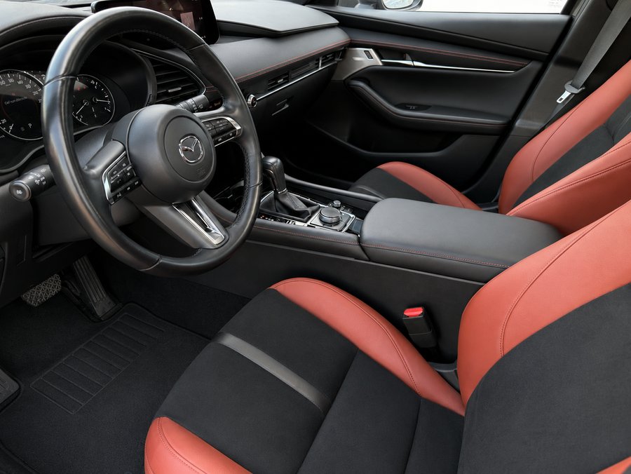 2025 Mazda Mazda3 Sport 2025 Beige