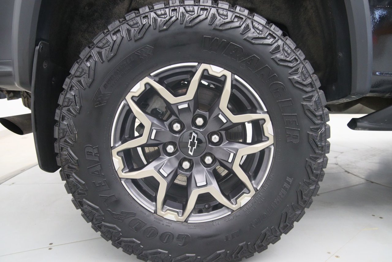 2024 Chevrolet Colorado 4WD ZR2 Black Baie-Comeau - photo #16