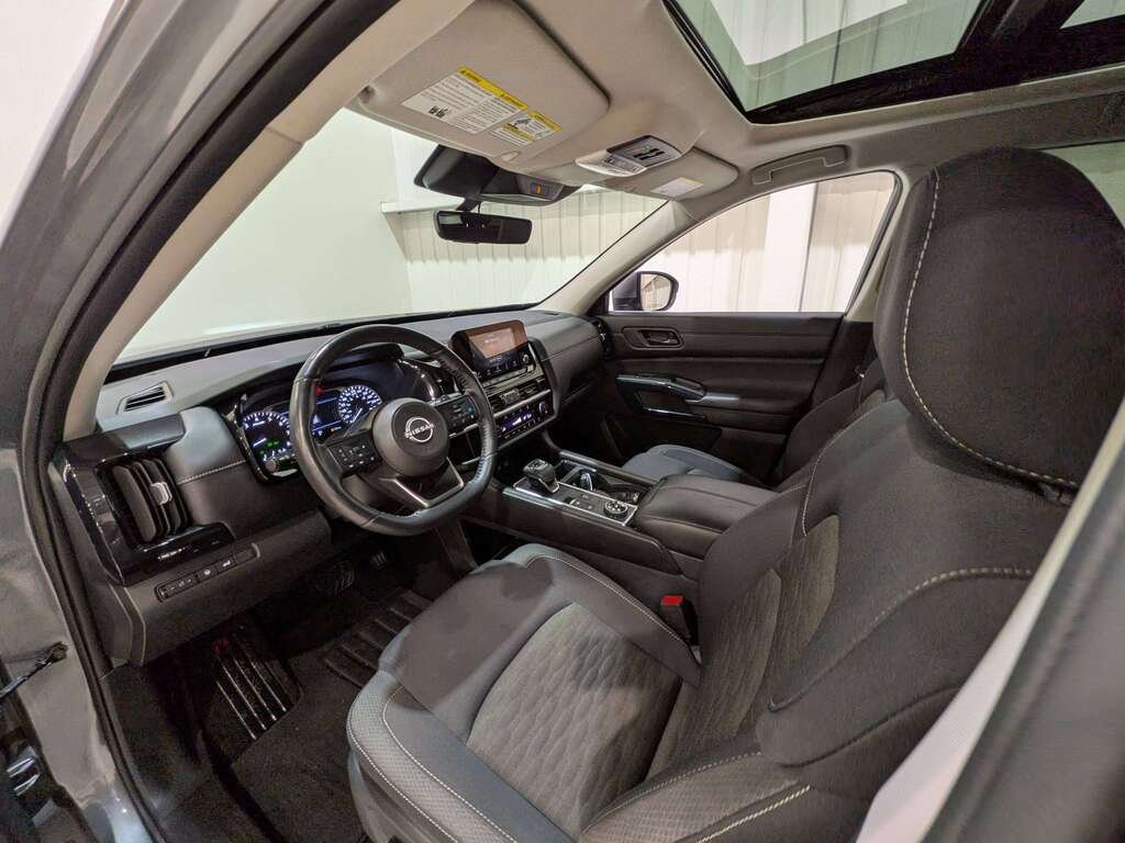 2024 Nissan Pathfinder Rock Creek 4WD Grey Val-David - photo #9