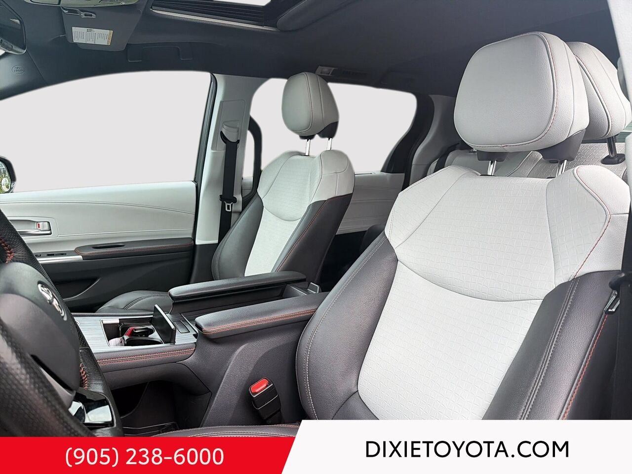 2023 Toyota Sienna XSE FWD HYBRID / CLEAN CARFAX / MOONROOF / ALLOY WHEELS / CARPLAY AND ANDROID AUTO Red Mississauga - photo #8