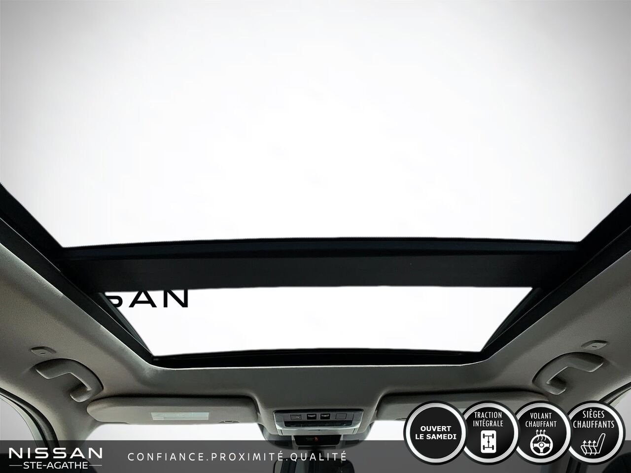 Nissan Rogue MIDNIGHT | CUIR | TOIT PANORAMIQUE | AWD | 2023 Gris Saint-Jérôme - photo #12