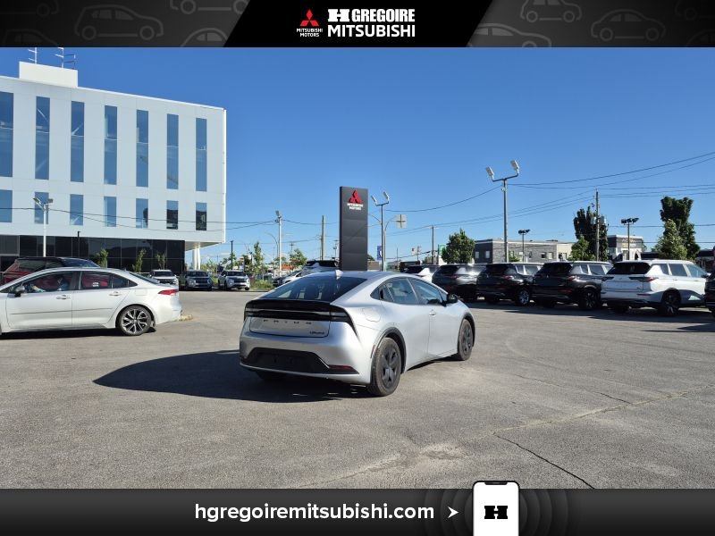 2024 Toyota Prius Silver Laval - photo #10