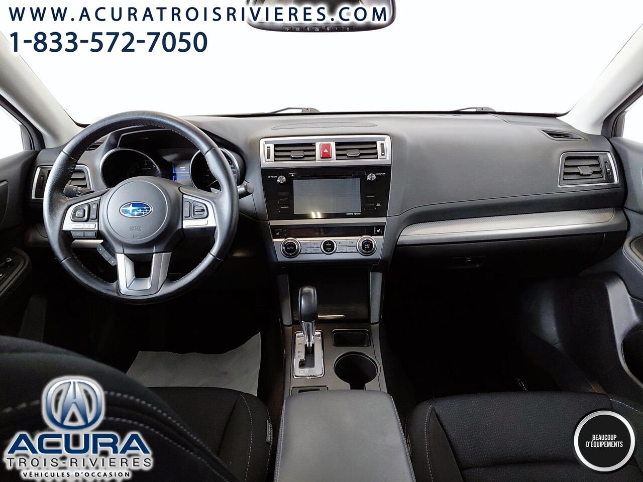 Subaru LEGACY SYMMETRICAL AWD 2017 Blanc Trois-Rivières - photo #18