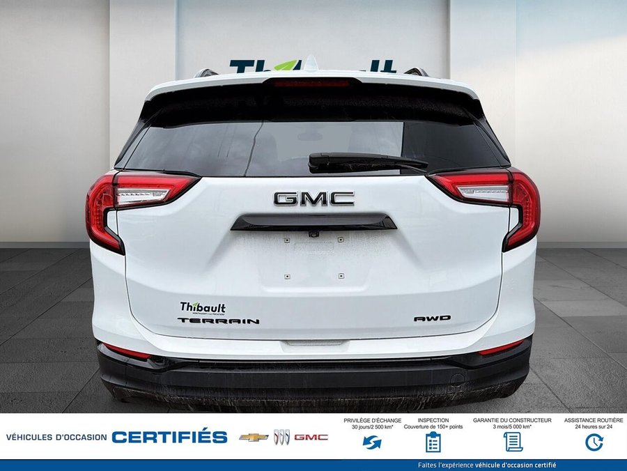 GMC TERRAIN Traction intégrale, 4 portes SLE 2022 Blanc