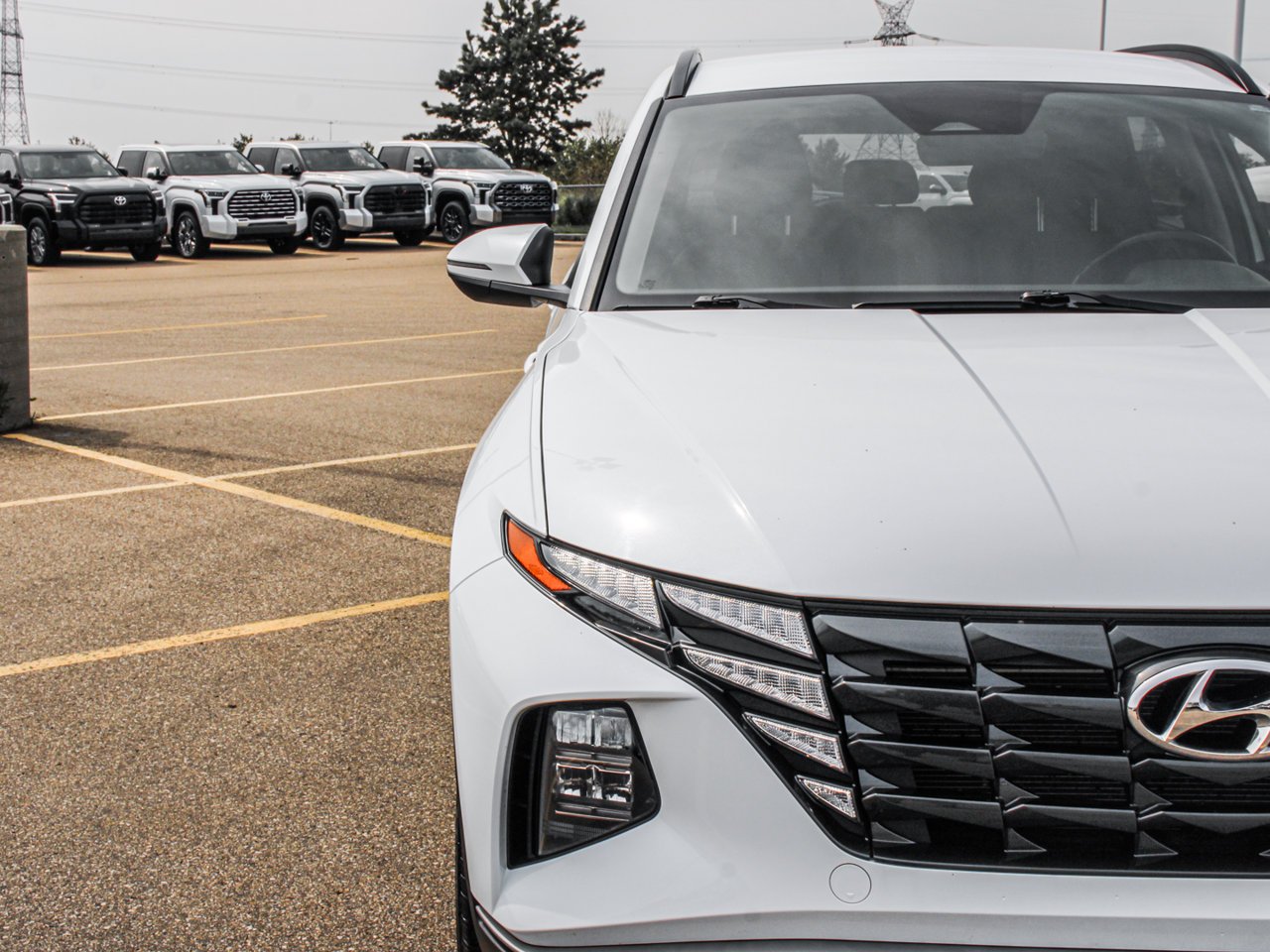 2023 Hyundai Tucson Preferred AWD White Sherwood Park - photo #10