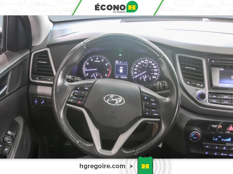 Hyundai Tucson 2017 Argent Laval - photo #18