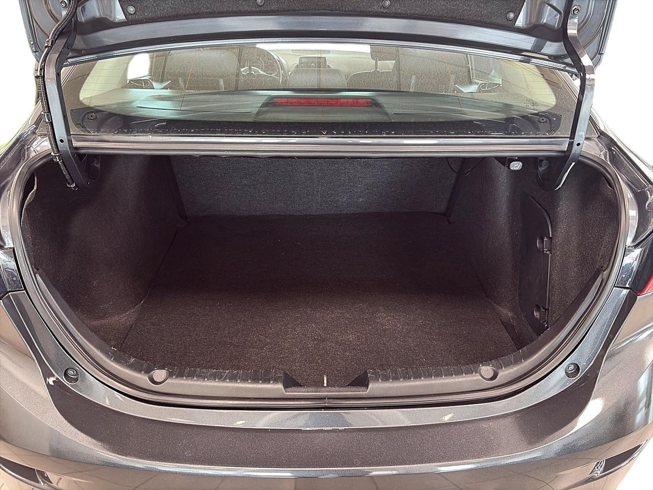 Mazda Mazda3 NIV 3MZBM1U75FM154409 2015 Gris Baie-Comeau - photo #5