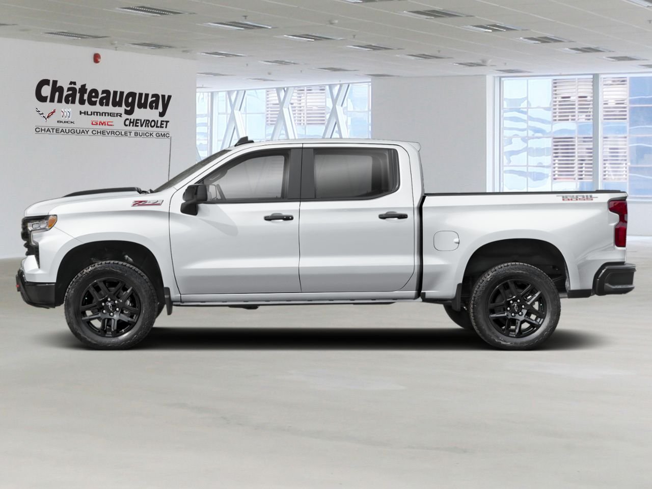 CHEVROLET Silverado 1500 K1500 SILVERADO CREW CAB LT TRAIL BOSS STD/BOX (2LT) 2026 Blanc sommet Châteauguay - photo #1