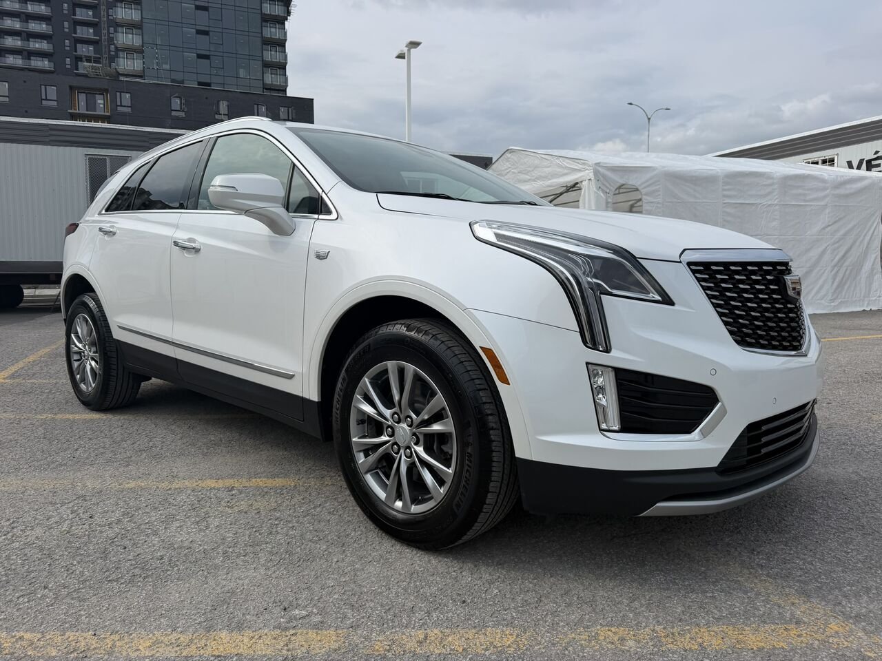 Cadillac XT5 PREMIUM LUXURY AWD FINANCEMENT À PARTIR 3.99% 2024 Blanc Laval - photo #3