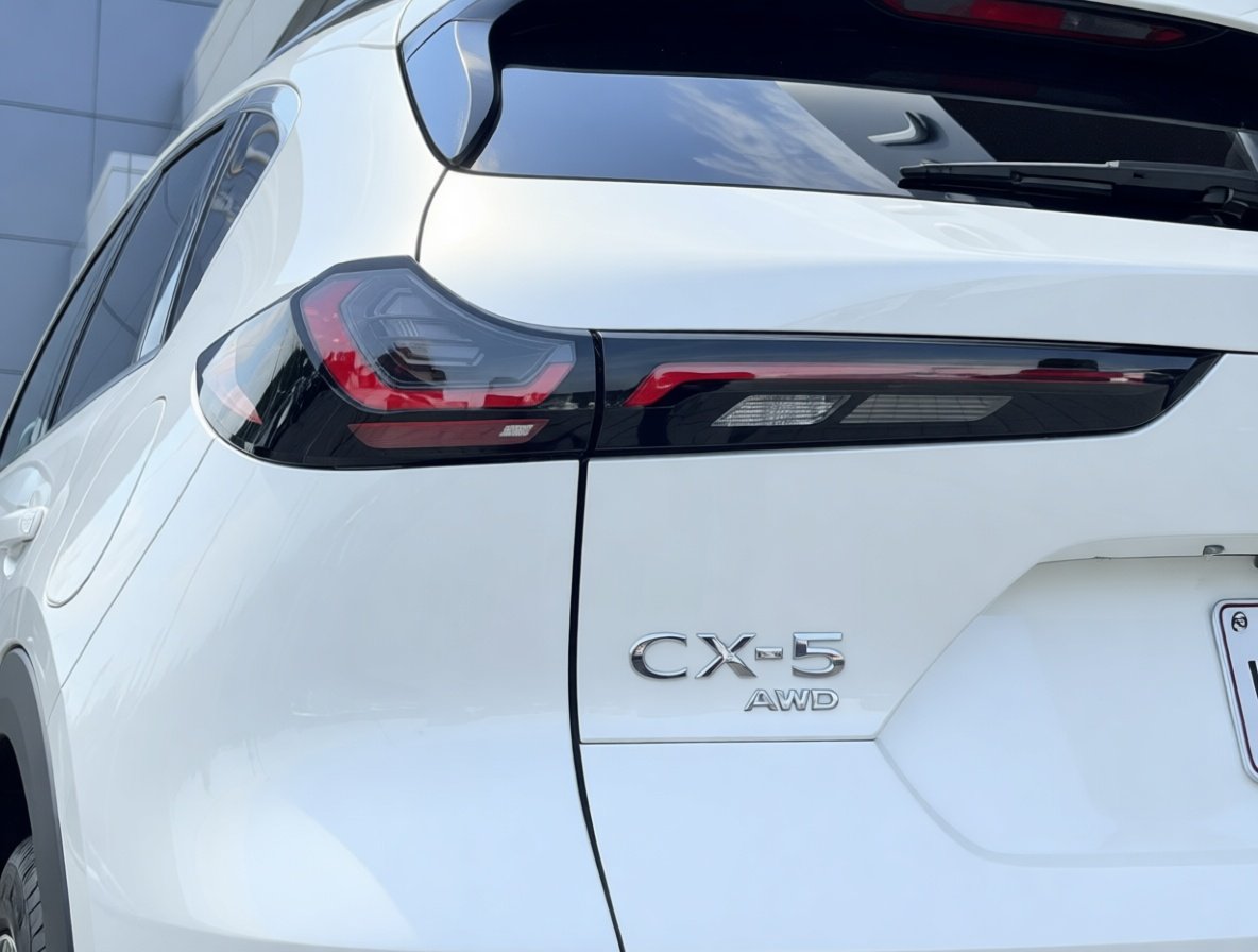 2026 MAZDA CX-5 Rhodium White Metallic Notre-Dame-des-Prairies - photo #7