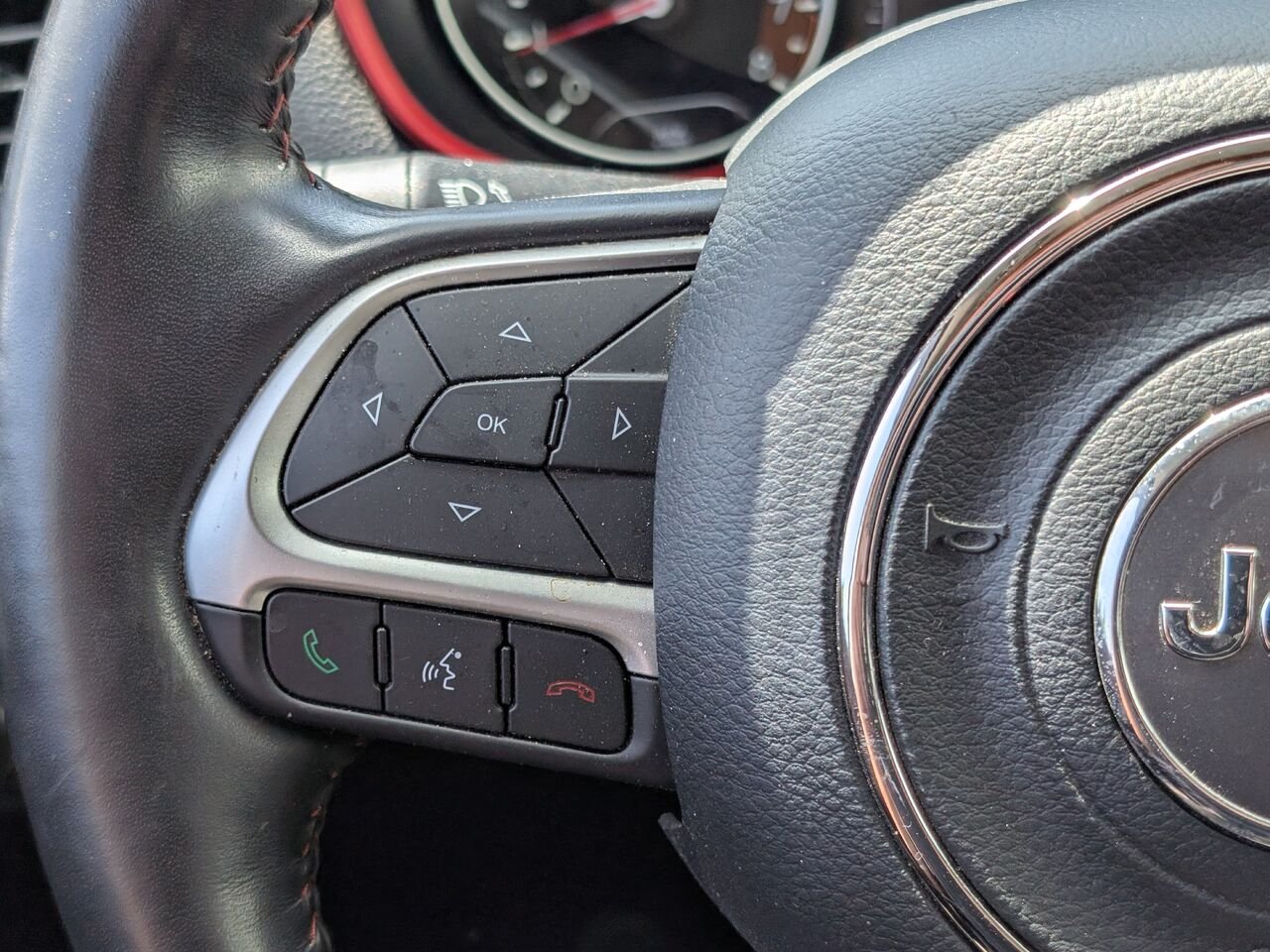 Jeep Compass Trailhawk/SIÈGES CHAUFFANTS/VOLANT CHAUFFANT/AC/CAMÉRA DE RECUL 2021 Gris Sherbrooke - photo #16