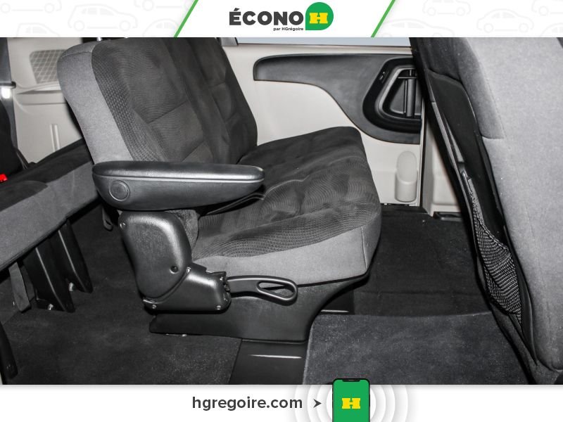 Dodge GR Caravan 2018 Argent Laval - photo #13