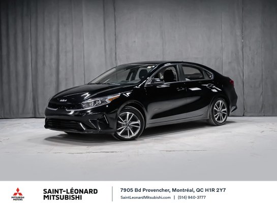 2023 Kia Forte EX SIÈGES CHAUFFANTS VOLANT CHAUFFANT White