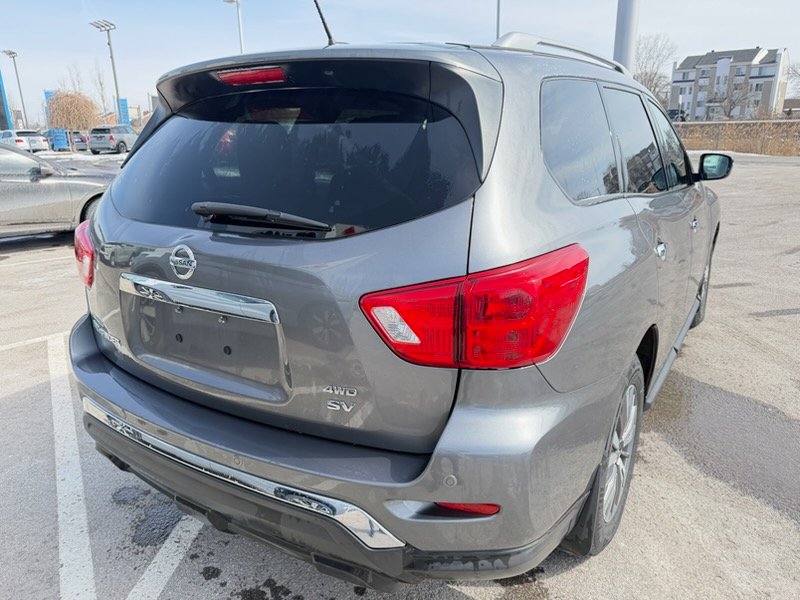 Nissan Pathfinder AWD/4X4 SV-7 PASSAGERS-BANC CHAUFFANT-CAMÉRA DE RECUL 2017 Gris