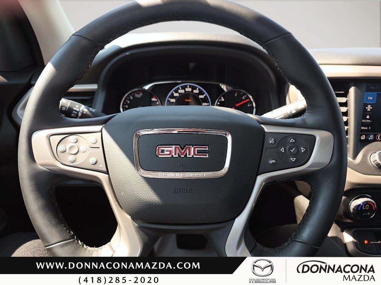 GMC Acadia 2023 Blanc Donnacona - photo #14
