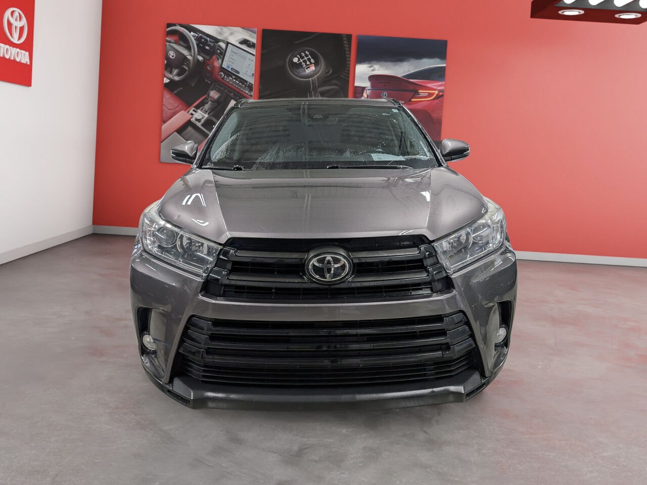 Toyota Highlander XLE/AWD/SIÈGES CHAUFFANTS/BLUETOOTH/AC BIZONE/TOIT OUVRANT 2018 Gris aurore mica Sherbrooke - photo #1