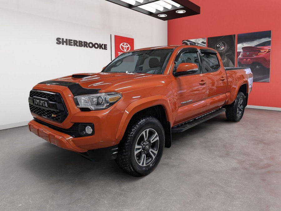 2017 Toyota Tacoma 2017 Orange