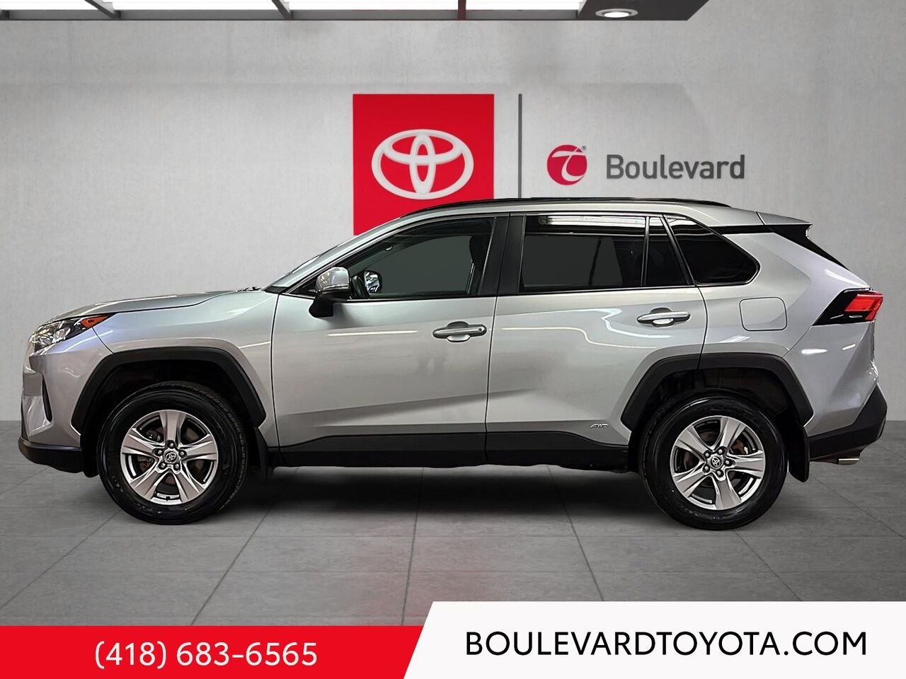 Toyota RAV4 99635A-107 | hybride LE TI 2023 Argent Québec - photo #5