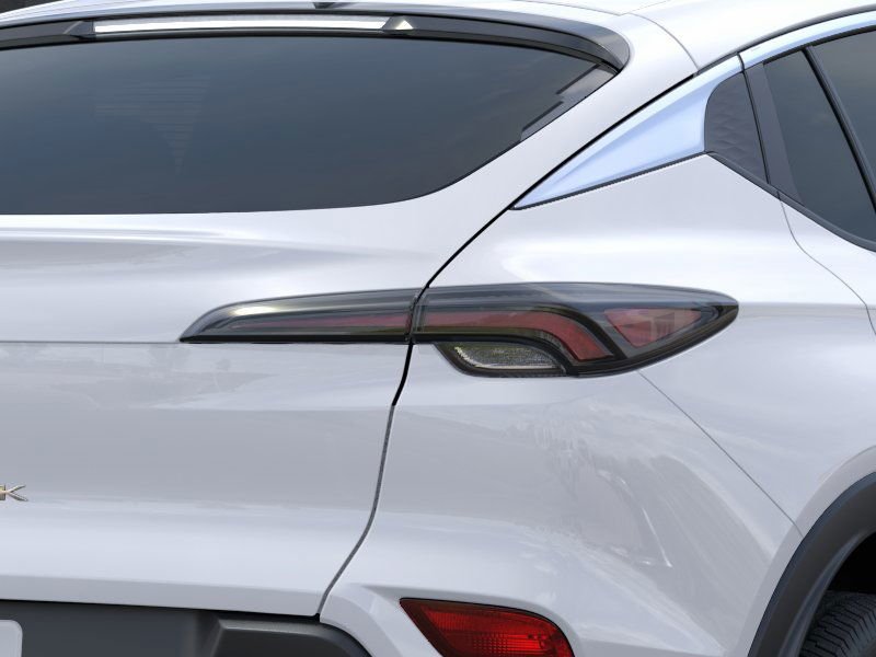 2024 Buick Envista Privilégié Summit White Granby - photo #10