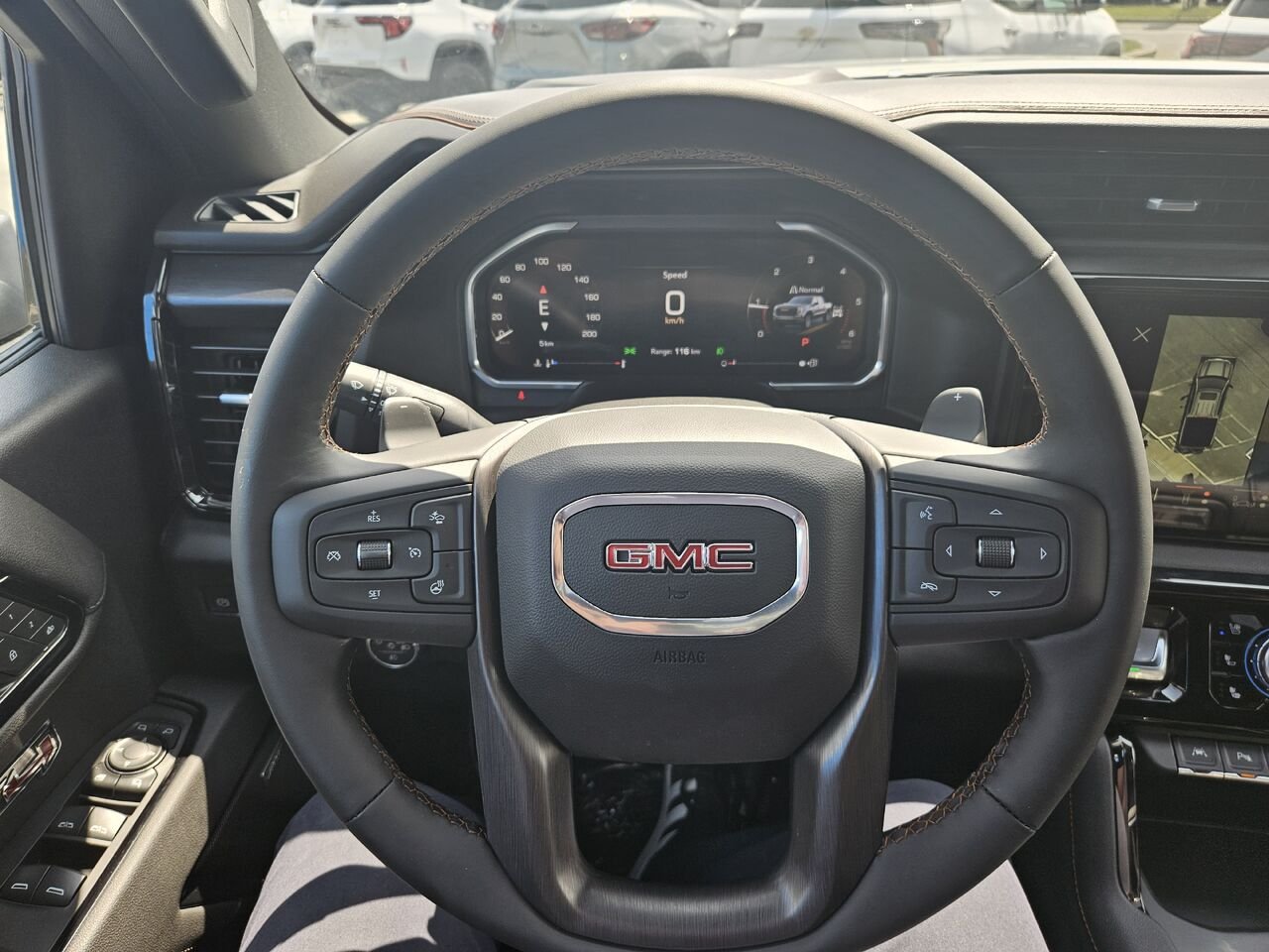 GMC Sierra 1500 AT4 cabine multiplace 4RM 157 po 2026 Blanc sommet Thetford Mines - photo #9