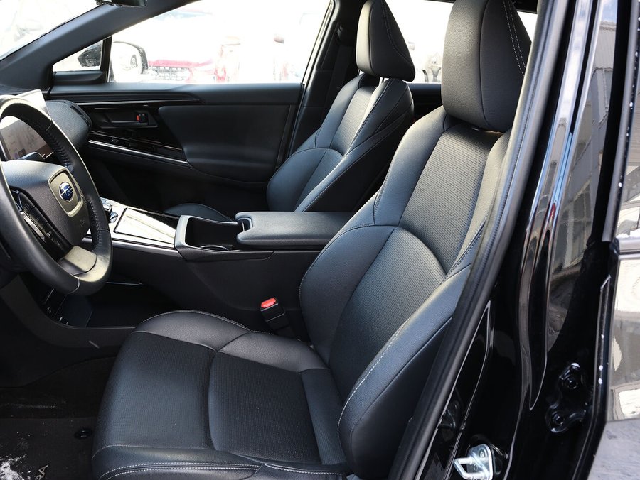 2023 Subaru Solterra TI avec groupe technologie Black