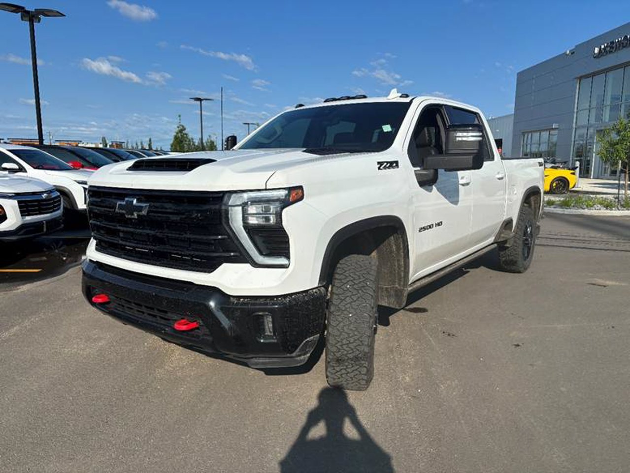 2025 Chevrolet Silverado 2500HD 4WD Crew Cab 159 LTZ White Sherwood Park - photo #2