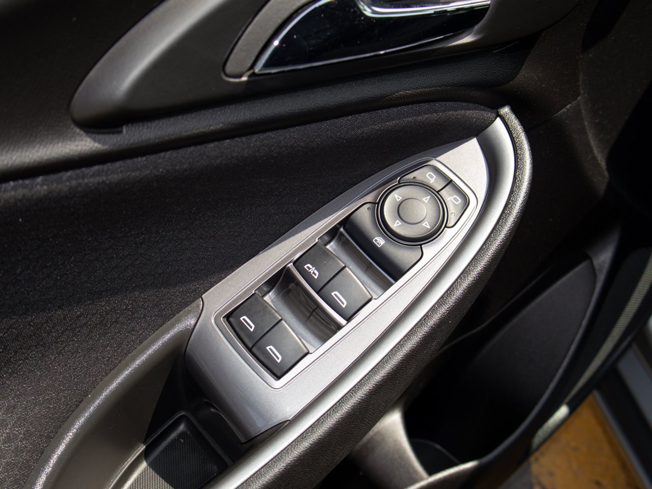2024 Chevrolet Malibu 4dr Sdn 1LT Grey Sherwood Park - photo #18
