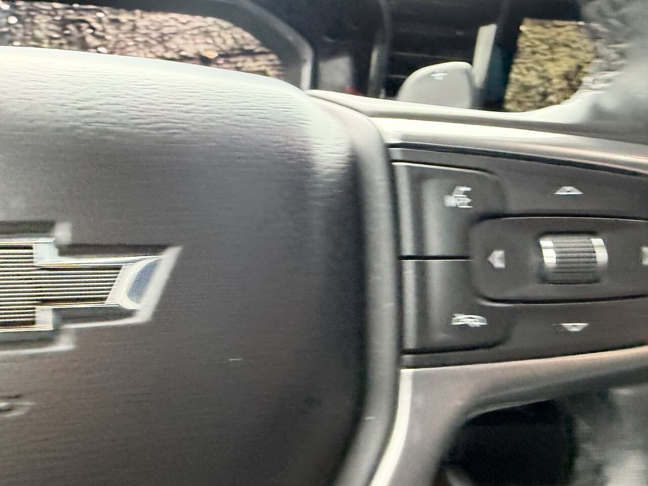 2024 Chevrolet Silverado 1500 Grey Ste-Marie - photo #13
