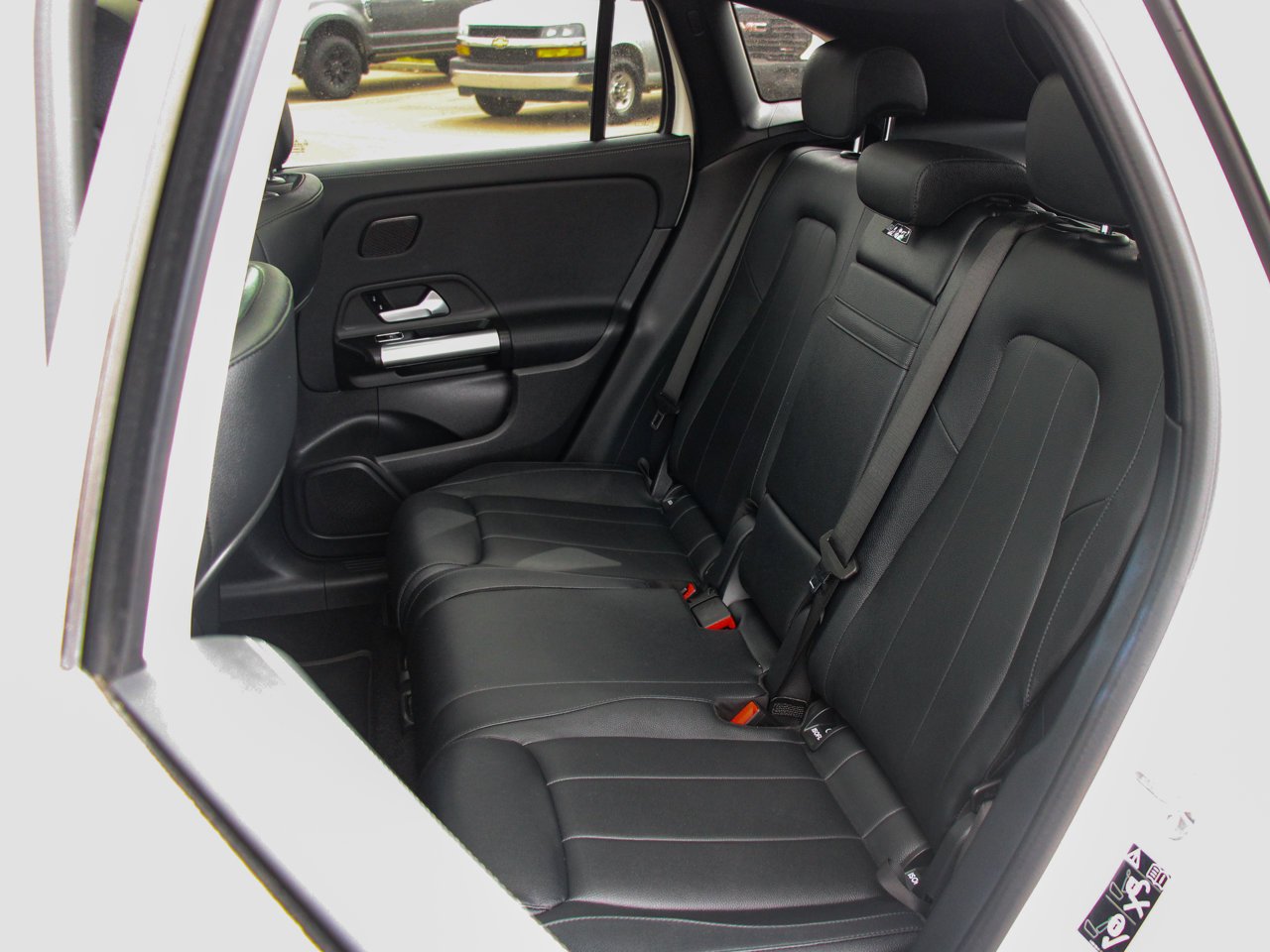2024 Mercedes-Benz GLA GLA 250 4MATIC SUV White Sherwood Park - photo #30